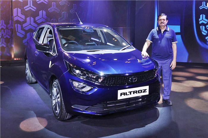 Tata Altroz DCT launched in India 